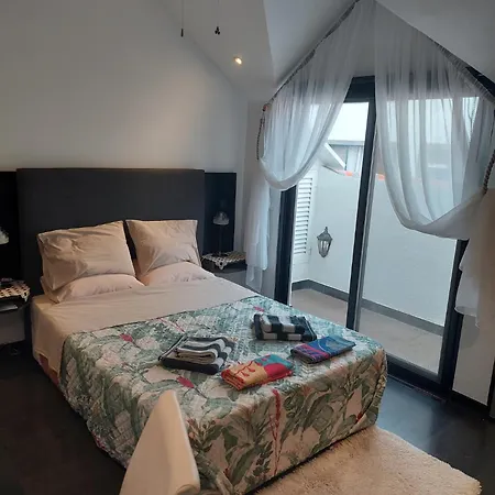 Casa Pico Musica Apartment *